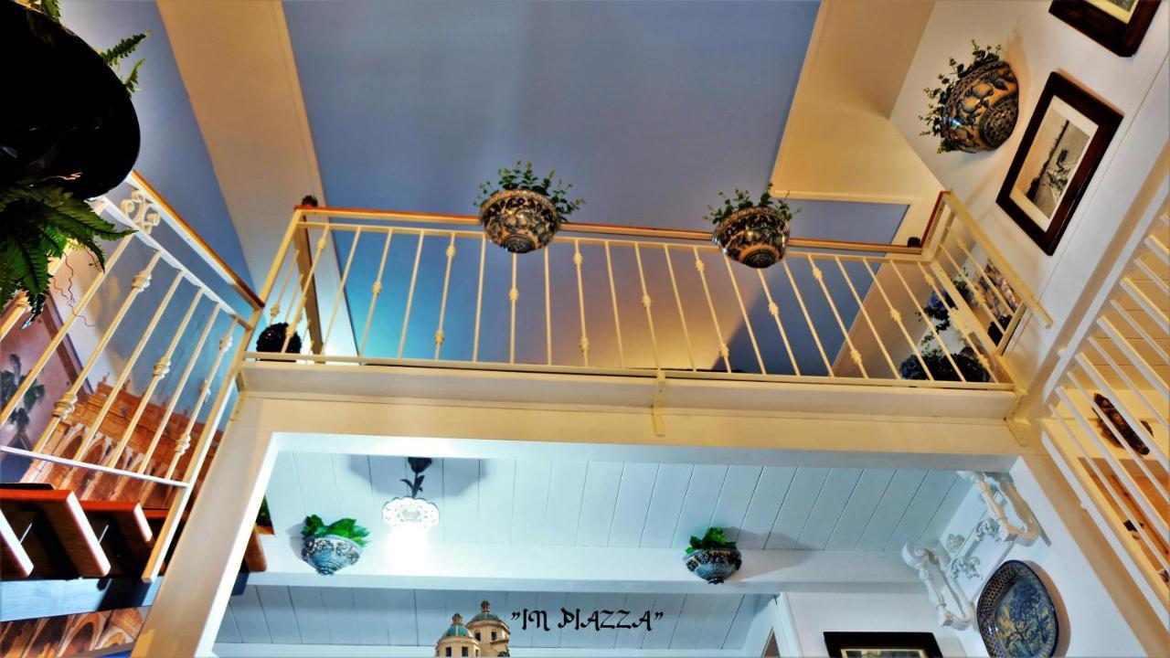 In Piazza Bed & Breakfast Мадзара дел Вало Екстериор снимка