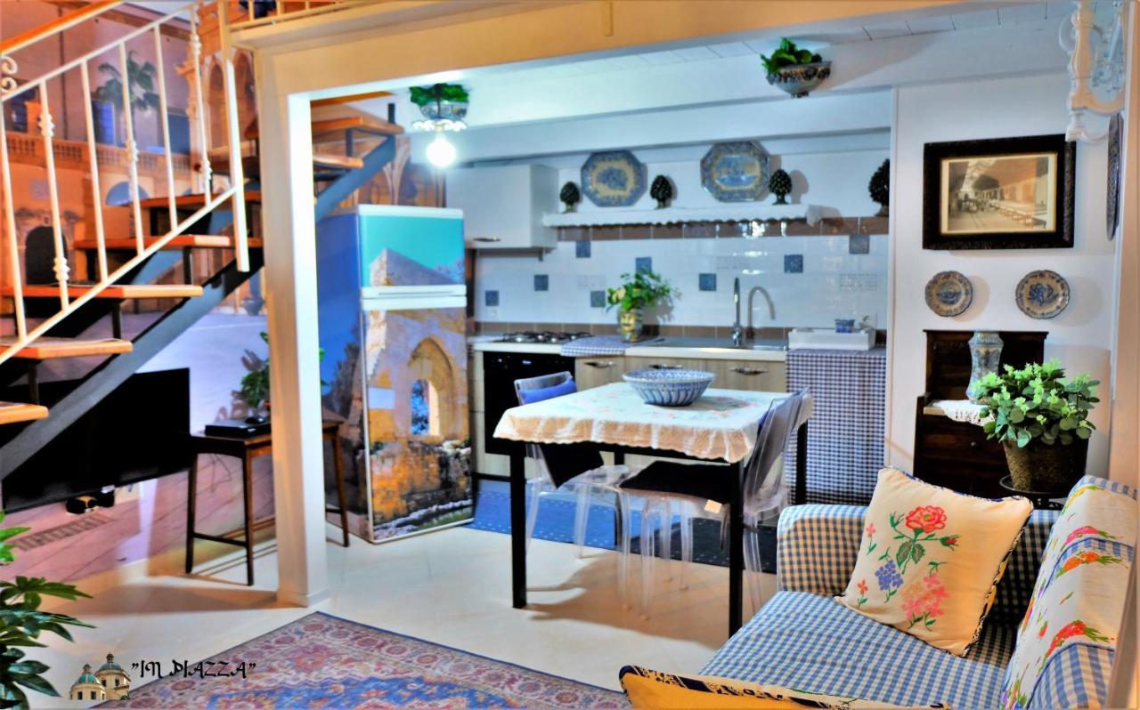 In Piazza Bed & Breakfast Мадзара дел Вало Екстериор снимка